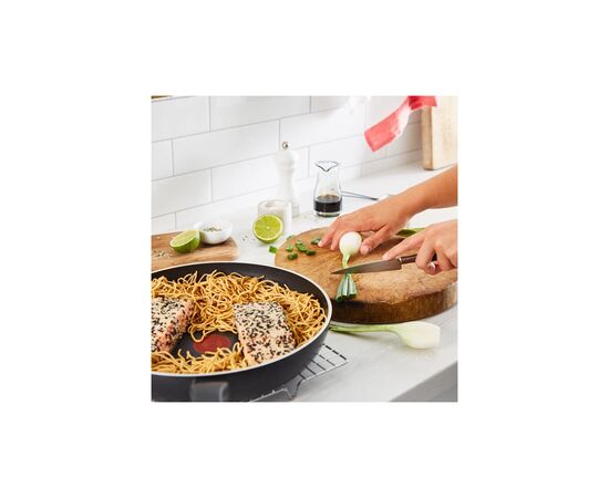 Сковорода Tefal Generous Cook 28 см (C2770653), зображення 4 Сковорода Tefal Generous Cook 28 см (C2770653), зображення 4