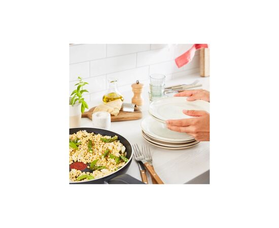 Сковорода Tefal Generous Cook 28 см (C2770653), зображення 6 Сковорода Tefal Generous Cook 28 см (C2770653), зображення 6