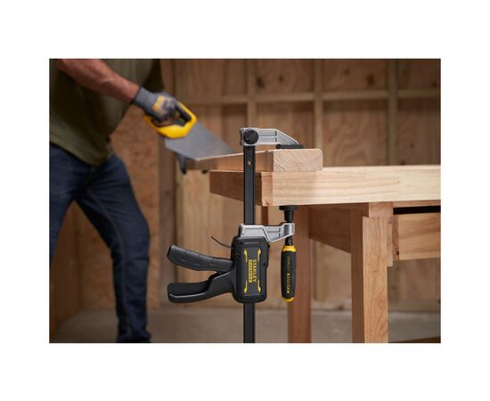 Струбцина Stanley FatMax гибридная, 600мм, давление мин/макс 136/374 кг (FMHT83008-0), изображение 3 Струбцина Stanley FatMax гибридная, 600мм, давление мин/макс 136/374 кг (FMHT83008-0), изображение 3