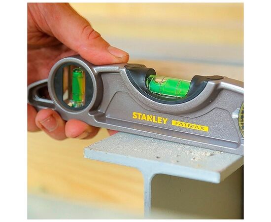 Рівень Stanley FatMax XL TORPEDO, алюмінієвий, 250мм, 3 капсули, магнітний. (0-43-609), зображення 6 Рівень Stanley FatMax XL TORPEDO, алюмінієвий, 250мм, 3 капсули, магнітний. (0-43-609), зображення 6