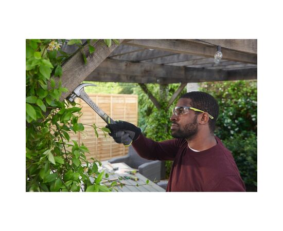 Молоток Ryobi столярный RHHSCC560, 560г, магнитный держатель, рукоятка стекловолокно (5132006036), изображение 4 Молоток Ryobi столярный RHHSCC560, 560г, магнитный держатель, рукоятка стекловолокно (5132006036), изображение 4