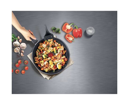 Сковорода Tefal Resist Intense 20 см (D5260232), зображення 4 Сковорода Tefal Resist Intense 20 см (D5260232), зображення 4