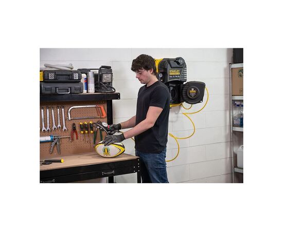 Компрессор Stanley настенний FATMAX FMXCMD152WE, 160 л/мин, 1.1 кВт (FMXCMD152WE), изображение 7 Компрессор Stanley настенний FATMAX FMXCMD152WE, 160 л/мин, 1.1 кВт (FMXCMD152WE), изображение 7