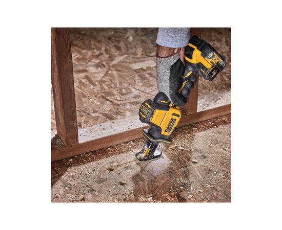 Сабельная пила DeWALT 18В XR Li-lon, 0 - 2800 ход/мин, 1.43 кг, TSTAK (без АКБ и ЗУ) (DCS369NT), изображение 9 Сабельная пила DeWALT 18В XR Li-lon, 0 - 2800 ход/мин, 1.43 кг, TSTAK (без АКБ и ЗУ) (DCS369NT), изображение 9