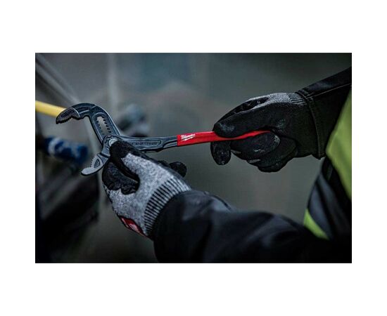 Клещи Milwaukee переставной сантехнический 180mm (4932492458), изображение 6 Клещи Milwaukee переставной сантехнический 180mm (4932492458), изображение 6