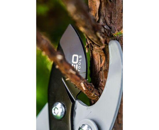 Кусторез Neo Tools плоскостной, d реза 40мм, 765мм, 1250г (15-251), изображение 4 Кусторез Neo Tools плоскостной, d реза 40мм, 765мм, 1250г (15-251), изображение 4