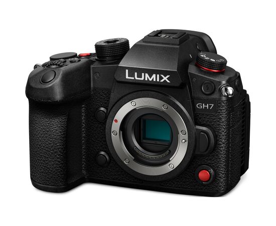 Цифровой фотоаппарат Panasonic GH7 Body (DC-GH7E)