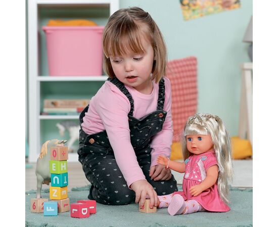 Кукла Zapf Baby Born Маленькая сестричка с аксессуарами 36 см (835715), изображение 4 Кукла Zapf Baby Born Маленькая сестричка с аксессуарами 36 см (835715), изображение 4