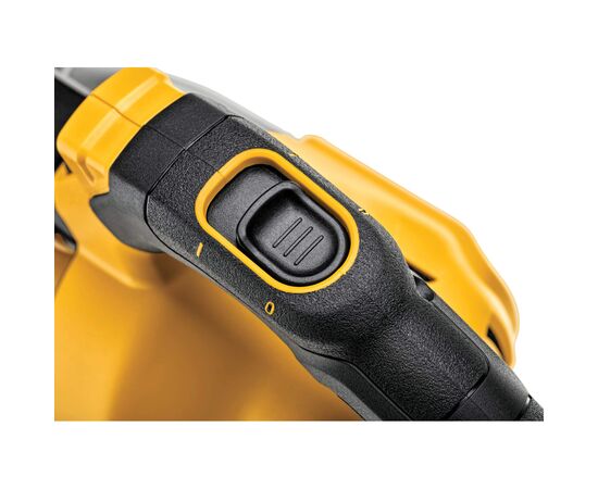 Пылесос строительный DeWALT 18 B XR Li-lon, диаметр шланга 31,8 мм, 21,7 л/с, 1.5 кг (без АКБ и ЗУ) (DCV501LN), изображение 8 Пылесос строительный DeWALT 18 B XR Li-lon, диаметр шланга 31,8 мм, 21,7 л/с, 1.5 кг (без АКБ и ЗУ) (DCV501LN), изображение 8