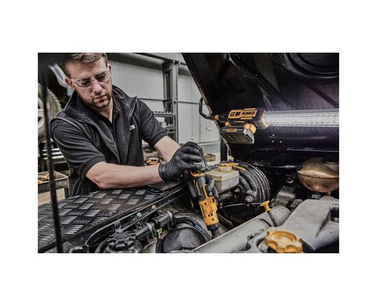 Гайковерт DeWALT угловой 12 В XR Li-lon 3Ah, бесщеточный, 54 Нм (DCF504L1G), изображение 4 Гайковерт DeWALT угловой 12 В XR Li-lon 3Ah, бесщеточный, 54 Нм (DCF504L1G), изображение 4