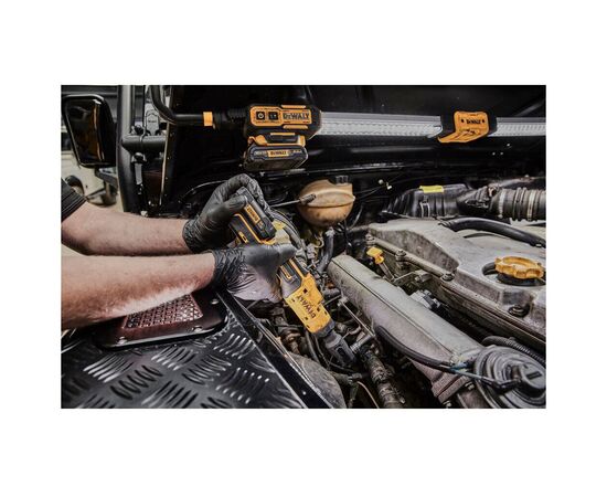 Гайковерт DeWALT угловой 12 В XR Li-lon 3Ah, бесщеточный, 54 Нм (DCF504L1G), изображение 8 Гайковерт DeWALT угловой 12 В XR Li-lon 3Ah, бесщеточный, 54 Нм (DCF504L1G), изображение 8