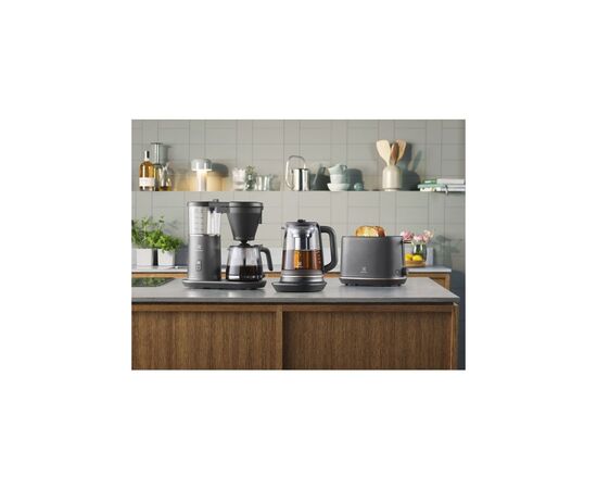 Электрочайник Electrolux E7GK1-8BP, изображение 2 Электрочайник Electrolux E7GK1-8BP, изображение 2