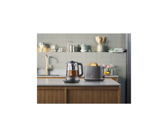 Электрочайник Electrolux E7GK1-8BP, изображение 3 Электрочайник Electrolux E7GK1-8BP, изображение 3