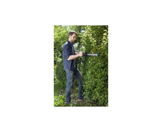 Кусторез Gardena EasyCut 500/55, 500 Вт, 55 см (09832-20.000.00), изображение 9 Кусторез Gardena EasyCut 500/55, 500 Вт, 55 см (09832-20.000.00), изображение 9