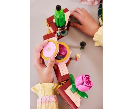 Конструктор LEGO Wicked Кімната Ґлінди й Ельфаби 740 деталей (75683), зображення 11 Конструктор LEGO Wicked Кімната Ґлінди й Ельфаби 740 деталей (75683), зображення 11