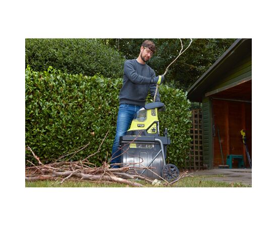 Садовый измельчитель Ryobi Max Power RY36SHX40-0 36В, 40мм, 55л, фреза низкошумная (без АКБ и ЗУ) (5133005451), изображение 10 Садовый измельчитель Ryobi Max Power RY36SHX40-0 36В, 40мм, 55л, фреза низкошумная (без АКБ и ЗУ) (5133005451), изображение 10
