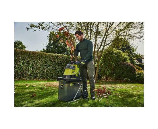 Садовый измельчитель Ryobi Max Power RY36SHX40-0 36В, 40мм, 55л, фреза низкошумная (без АКБ и ЗУ) (5133005451), изображение 8 Садовый измельчитель Ryobi Max Power RY36SHX40-0 36В, 40мм, 55л, фреза низкошумная (без АКБ и ЗУ) (5133005451), изображение 8