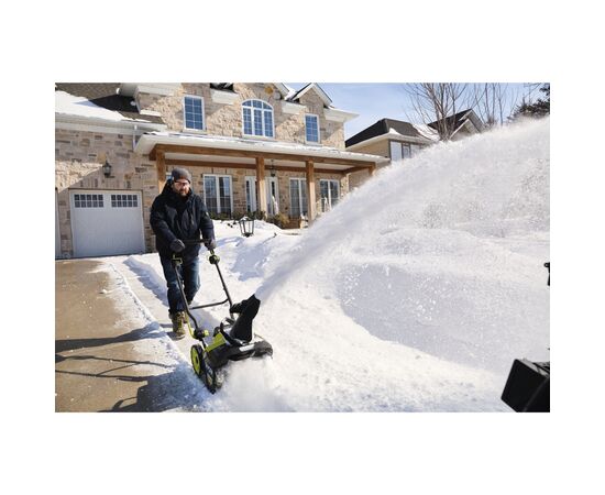 Снігоприбирач Ryobi акумуляторний Max Power RY36STX45A-140, 36В, 4Ah, 45см, викид до 8м (5133005724), зображення 7 Снігоприбирач Ryobi акумуляторний Max Power RY36STX45A-140, 36В, 4Ah, 45см, викид до 8м (5133005724), зображення 7