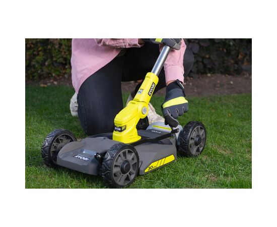 Триммер садовый Ryobi RY18LMC30A-0 ONE+ 18В, 30см, высота 38-75мм, EasyEdge телескоп.штанга, 6.4кг (без АКБ и ЗУ) (5133005917), изображение 2 Триммер садовый Ryobi RY18LMC30A-0 ONE+ 18В, 30см, высота 38-75мм, EasyEdge телескоп.штанга, 6.4кг (без АКБ и ЗУ) (5133005917), изображение 2