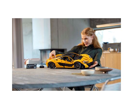 Конструктор LEGO Technic McLaren P1 3893 parts (42172), изображение 7 Конструктор LEGO Technic McLaren P1 3893 parts (42172), изображение 7
