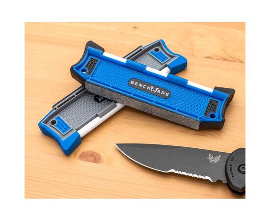 Точило Benchmade 20° Guided hone tool (кераміка+шкіра) (50080), изображение 3 Точило Benchmade 20° Guided hone tool (кераміка+шкіра) (50080), изображение 3