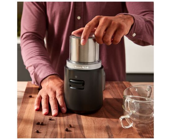 Кофемолка KitchenAid 5KBGR111BM 12V бездротова (5KBGR111BM), изображение 8 Кофемолка KitchenAid 5KBGR111BM 12V бездротова (5KBGR111BM), изображение 8