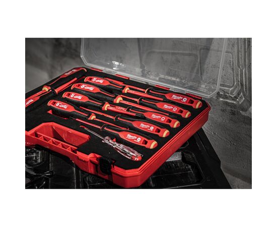 Отвертка Milwaukee трехгранная диэлектрическая VDE PH1 X80 (4932478721), изображение 4 Отвертка Milwaukee трехгранная диэлектрическая VDE PH1 X80 (4932478721), изображение 4