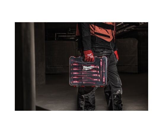 Отвертка Milwaukee трехгранная диэлектрическая VDE PH3 X150 (4932478723), изображение 5 Отвертка Milwaukee трехгранная диэлектрическая VDE PH3 X150 (4932478723), изображение 5