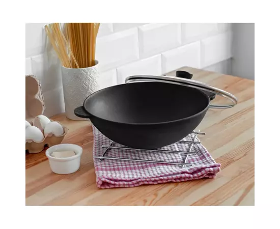 Сковорода Brizoll чавунна WOK з чавунною кришкою 3,7 л 280х96 мм (W28-1), изображение 6 Сковорода Brizoll чавунна WOK з чавунною кришкою 3,7 л 280х96 мм (W28-1), изображение 6