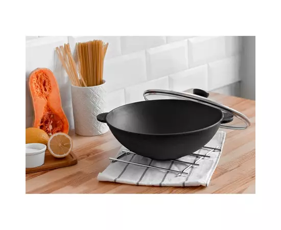 Сковорода Brizoll чавунна WOK з чавунною кришкою 3,7 л 280х96 мм (W28-1), изображение 7 Сковорода Brizoll чавунна WOK з чавунною кришкою 3,7 л 280х96 мм (W28-1), изображение 7