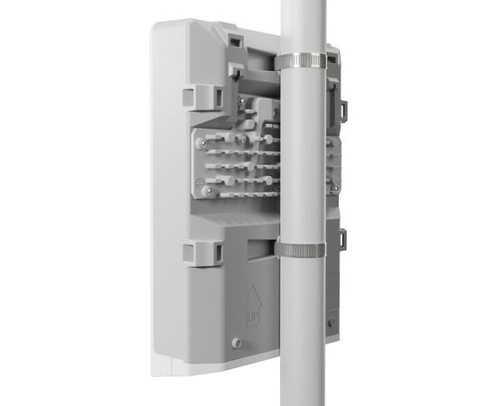 Коммутатор сетевой Mikrotik CRS318-16P-2S+OUT, изображение 2 Коммутатор сетевой Mikrotik CRS318-16P-2S+OUT, изображение 2