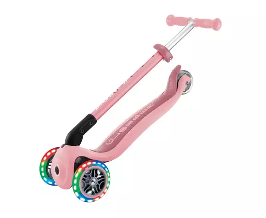 Самокат Globber Primo Foldable Lights колеса с подсветкой до 50 кг 3+ Пастельно-розовый (432-211-3), изображение 10 Самокат Globber Primo Foldable Lights колеса с подсветкой до 50 кг 3+ Пастельно-розовый (432-211-3), изображение 10