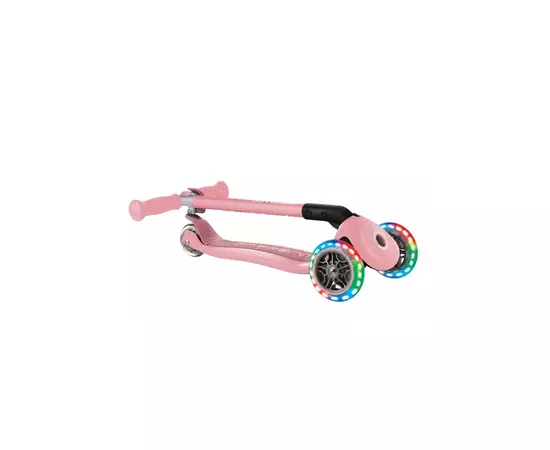 Самокат Globber Primo Foldable Lights колеса с подсветкой до 50 кг 3+ Пастельно-розовый (432-211-3), изображение 11 Самокат Globber Primo Foldable Lights колеса с подсветкой до 50 кг 3+ Пастельно-розовый (432-211-3), изображение 11