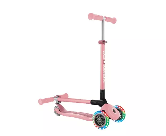 Самокат Globber Primo Foldable Lights колеса с подсветкой до 50 кг 3+ Пастельно-розовый (432-211-3), изображение 8 Самокат Globber Primo Foldable Lights колеса с подсветкой до 50 кг 3+ Пастельно-розовый (432-211-3), изображение 8
