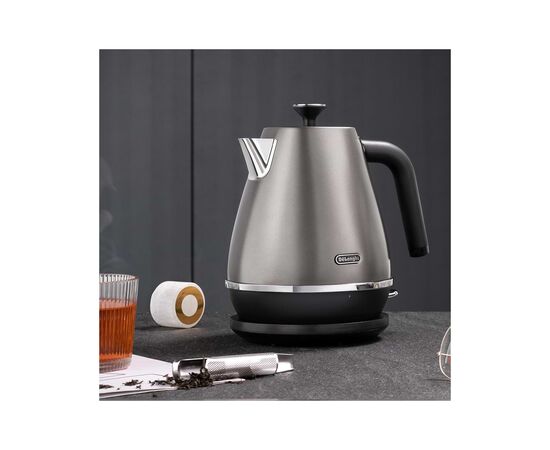Электрочайник DeLonghi KBIN 2001 TB, изображение 10 Электрочайник DeLonghi KBIN 2001 TB, изображение 10