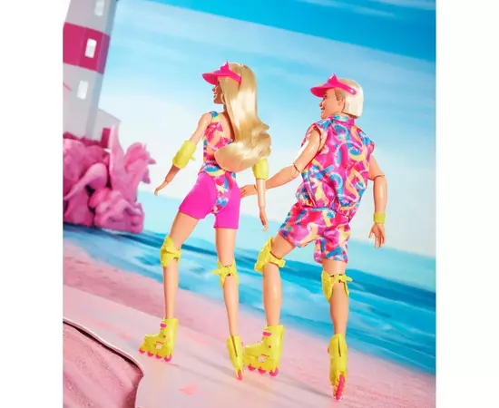 Кукла Barbie коллекционная Roller-Skating по мотивам фильма Барби (HRB04), изображение 8 Кукла Barbie коллекционная Roller-Skating по мотивам фильма Барби (HRB04), изображение 8