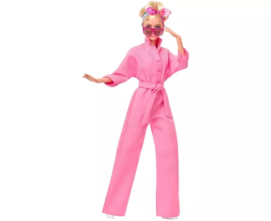 Кукла Barbie коллекционная Pink Power Jumpsuit по мотивам фильма Барби (HRF29), изображение 2 Кукла Barbie коллекционная Pink Power Jumpsuit по мотивам фильма Барби (HRF29), изображение 2