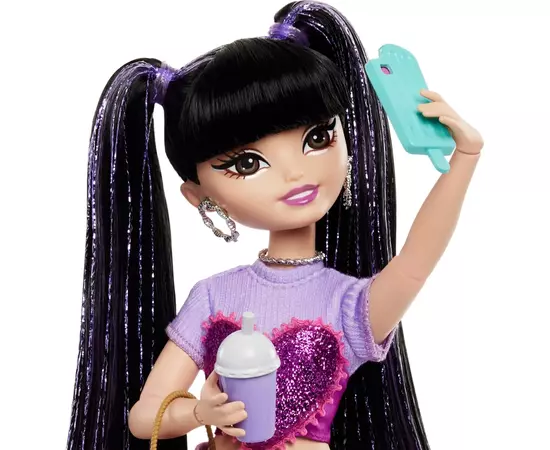 Кукла Barbie Рене Dream Besties (HYC24), изображение 3 Кукла Barbie Рене Dream Besties (HYC24), изображение 3