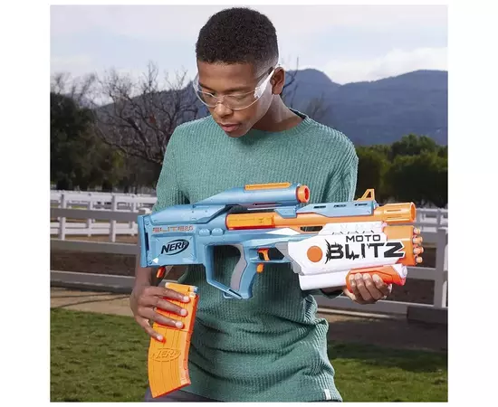 Игрушечное оружие Hasbro Бластер Nerf MotoBlitz Нерф Элит 2.0 (F5872), изображение 5 Игрушечное оружие Hasbro Бластер Nerf MotoBlitz Нерф Элит 2.0 (F5872), изображение 5