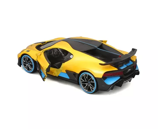 Машина Maisto Bugatti Divo жовта, 1:24 (31526 yellow), зображення 2 Машина Maisto Bugatti Divo жовта, 1:24 (31526 yellow), зображення 2