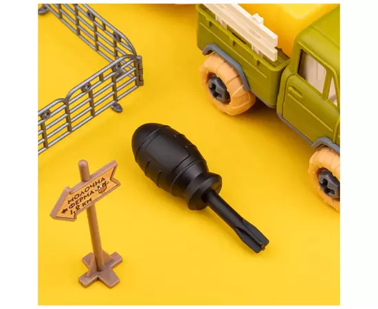 Игровой набор Otamanko Веселый хутор (комбайн с прицепом, фермер с овцами и курами) (8805), изображение 2 Игровой набор Otamanko Веселый хутор (комбайн с прицепом, фермер с овцами и курами) (8805), изображение 2