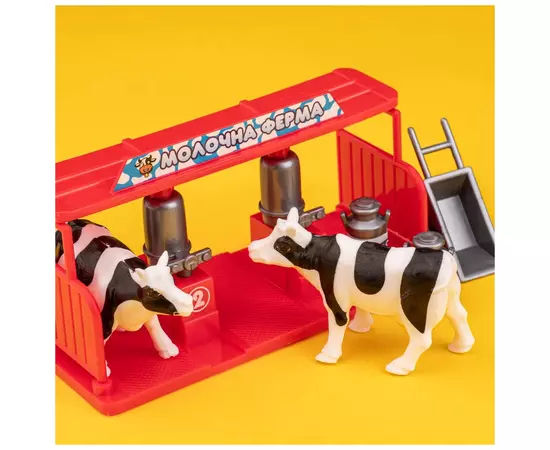 Игровой набор Otamanko Веселый хутор (трактор с прицепом и молочная ферма с коровами) (8816K), изображение 2 Игровой набор Otamanko Веселый хутор (трактор с прицепом и молочная ферма с коровами) (8816K), изображение 2