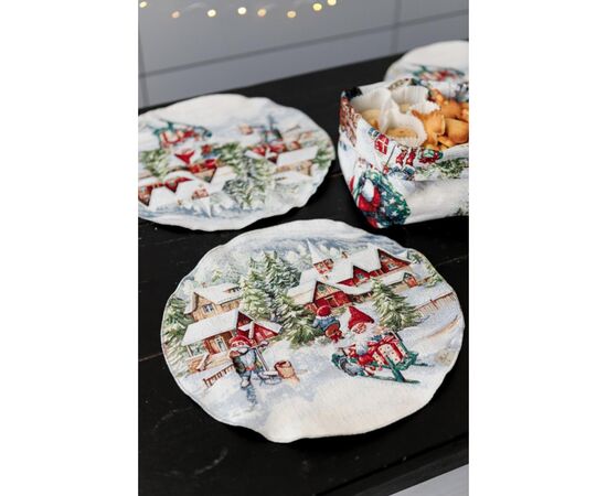 Салфетка на стол Прованс гобеленовая с велюром Снежная зима D 35см (036442), изображение 3 Салфетка на стол Прованс гобеленовая с велюром Снежная зима D 35см (036442), изображение 3