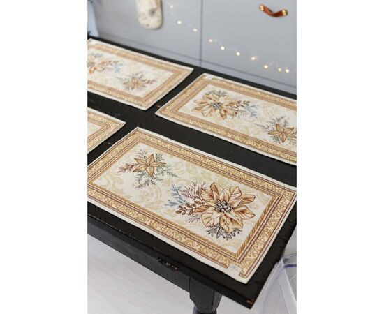 Салфетка на стол Прованс гобеленовая Золотой праздник 30х50 см (036311), изображение 4 Салфетка на стол Прованс гобеленовая Золотой праздник 30х50 см (036311), изображение 4