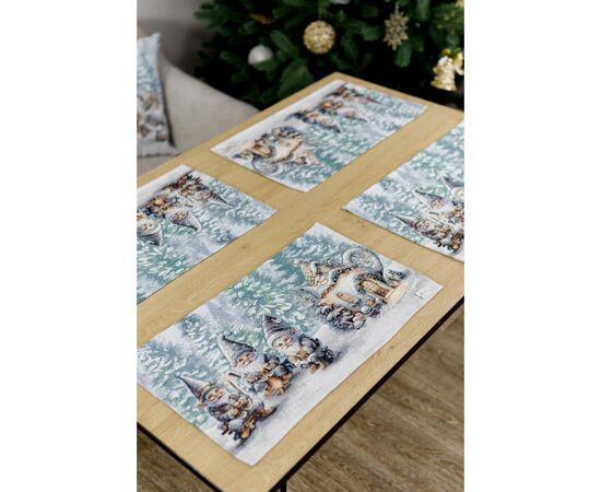 Салфетка на стол Прованс гобеленовая Сказочные гномы 30х50 см (038427), изображение 3 Салфетка на стол Прованс гобеленовая Сказочные гномы 30х50 см (038427), изображение 3