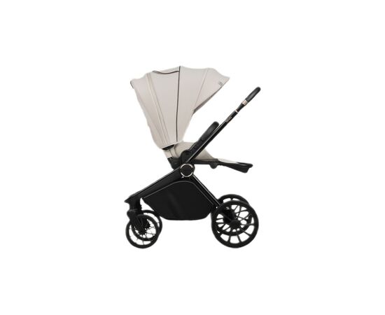 Коляска Lionelo 3 в 1 AMBER PLUS 3IN1 BEIGE SAND (LO-AMBER PLUS 3IN1 BEIGE SAND), изображение 2 Коляска Lionelo 3 в 1 AMBER PLUS 3IN1 BEIGE SAND (LO-AMBER PLUS 3IN1 BEIGE SAND), изображение 2