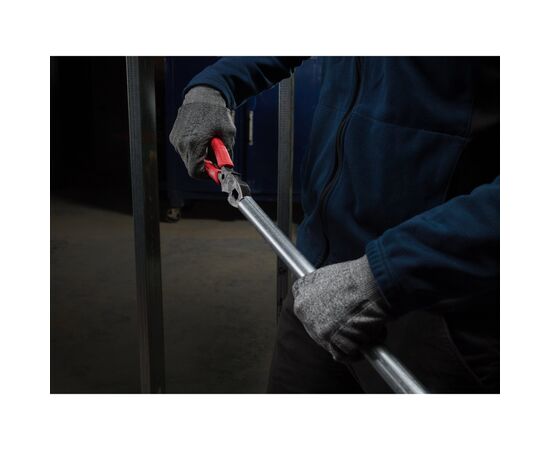 Плоскогубцы Milwaukee Heavy Duty 250 мм (48226100), изображение 3 Плоскогубцы Milwaukee Heavy Duty 250 мм (48226100), изображение 3