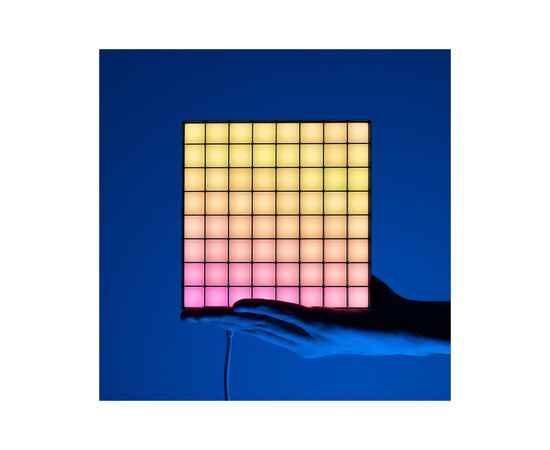 Гирлянда Twinkly Smart LED Squares 1 Starter Panel, RGB LED, USB-C, Black 16х16см (TWQ064STW-01-BUSB), изображение 3 Гирлянда Twinkly Smart LED Squares 1 Starter Panel, RGB LED, USB-C, Black 16х16см (TWQ064STW-01-BUSB), изображение 3