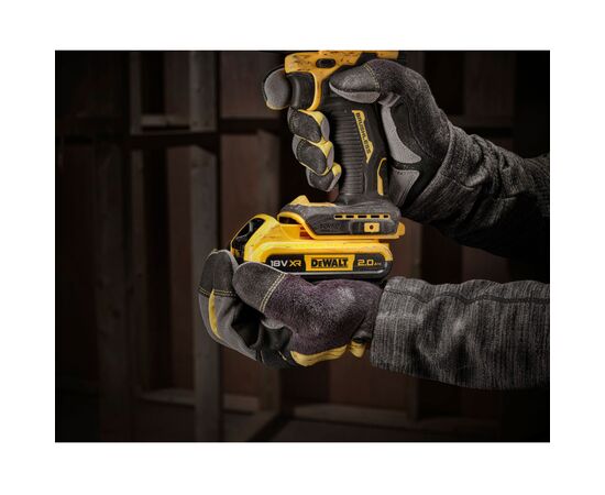 Шуруповерт DeWALT ударный XR Li-Ion 18 В 2 Ач, 68 Нм, 0-450/0-1650 об/мин,TSTAK (DCD100YD2T), изображение 9 Шуруповерт DeWALT ударный XR Li-Ion 18 В 2 Ач, 68 Нм, 0-450/0-1650 об/мин,TSTAK (DCD100YD2T), изображение 9