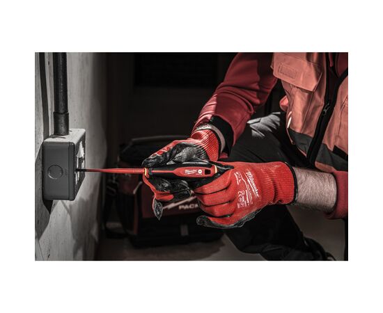 Отвертка Milwaukee трехгранная диэлектрическая VDE SL 0.8X4X100 (4932478715), изображение 3 Отвертка Milwaukee трехгранная диэлектрическая VDE SL 0.8X4X100 (4932478715), изображение 3